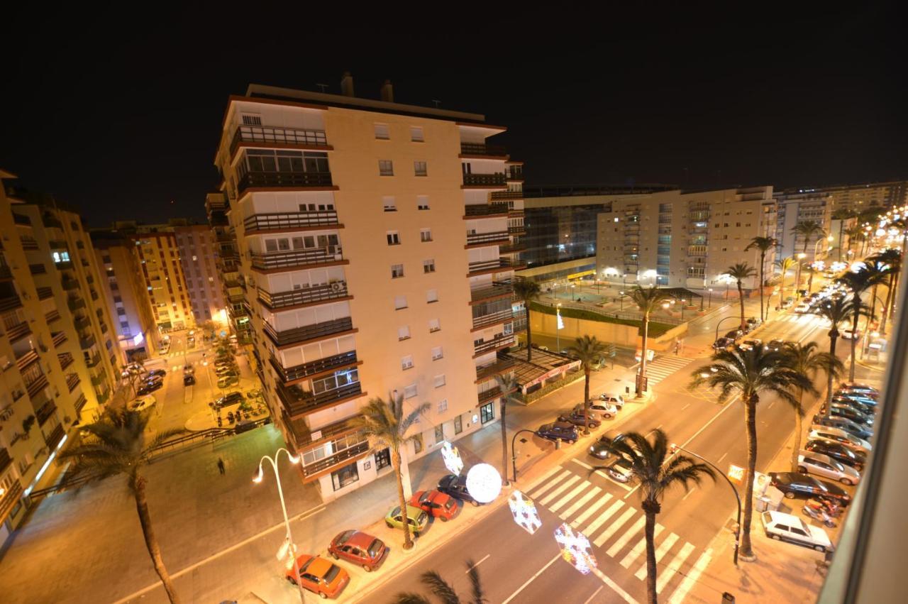Guesting Velazquez Apartment Cádiz Exterior foto