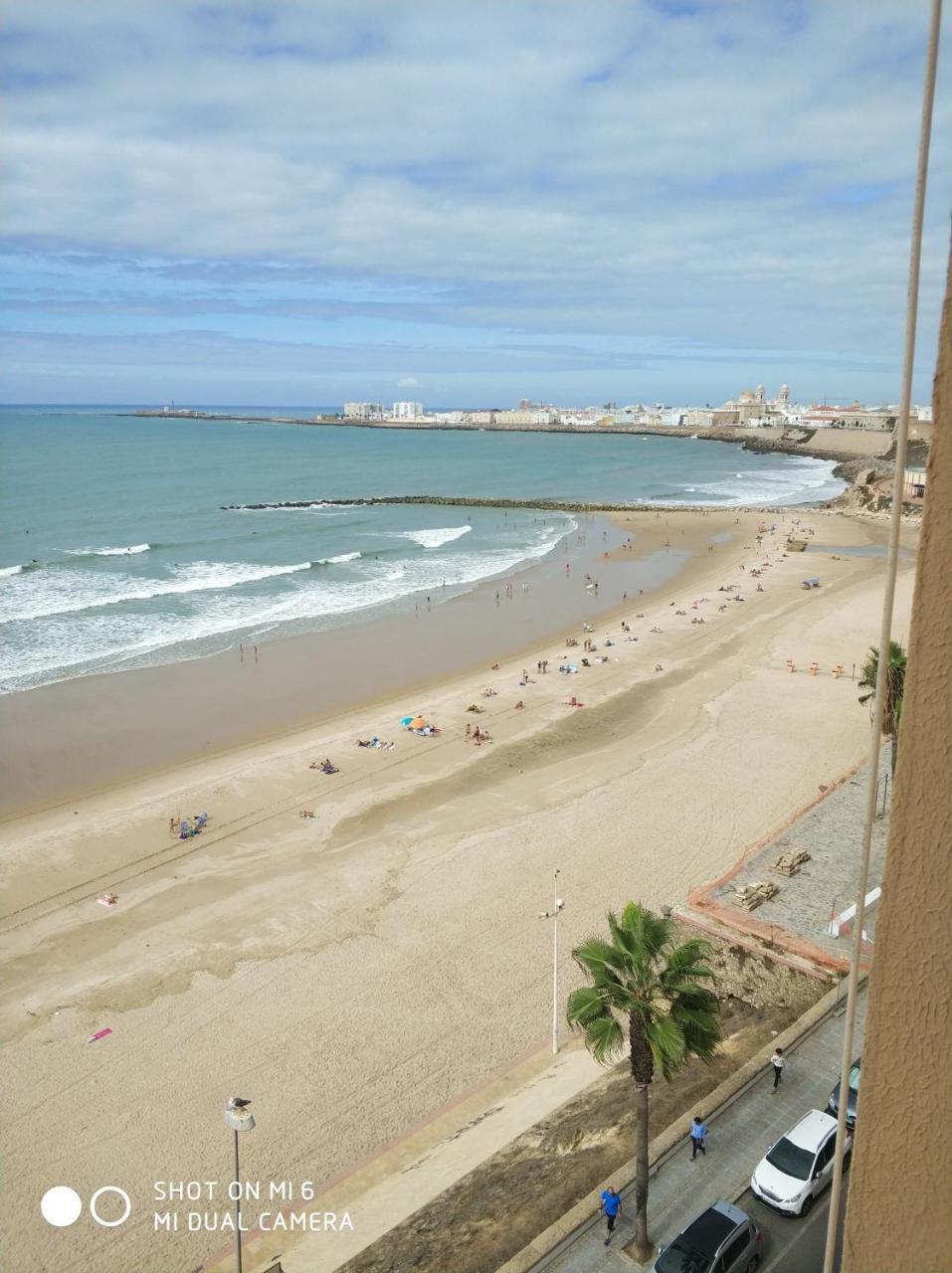 Guesting Velazquez Apartment Cádiz Exterior foto